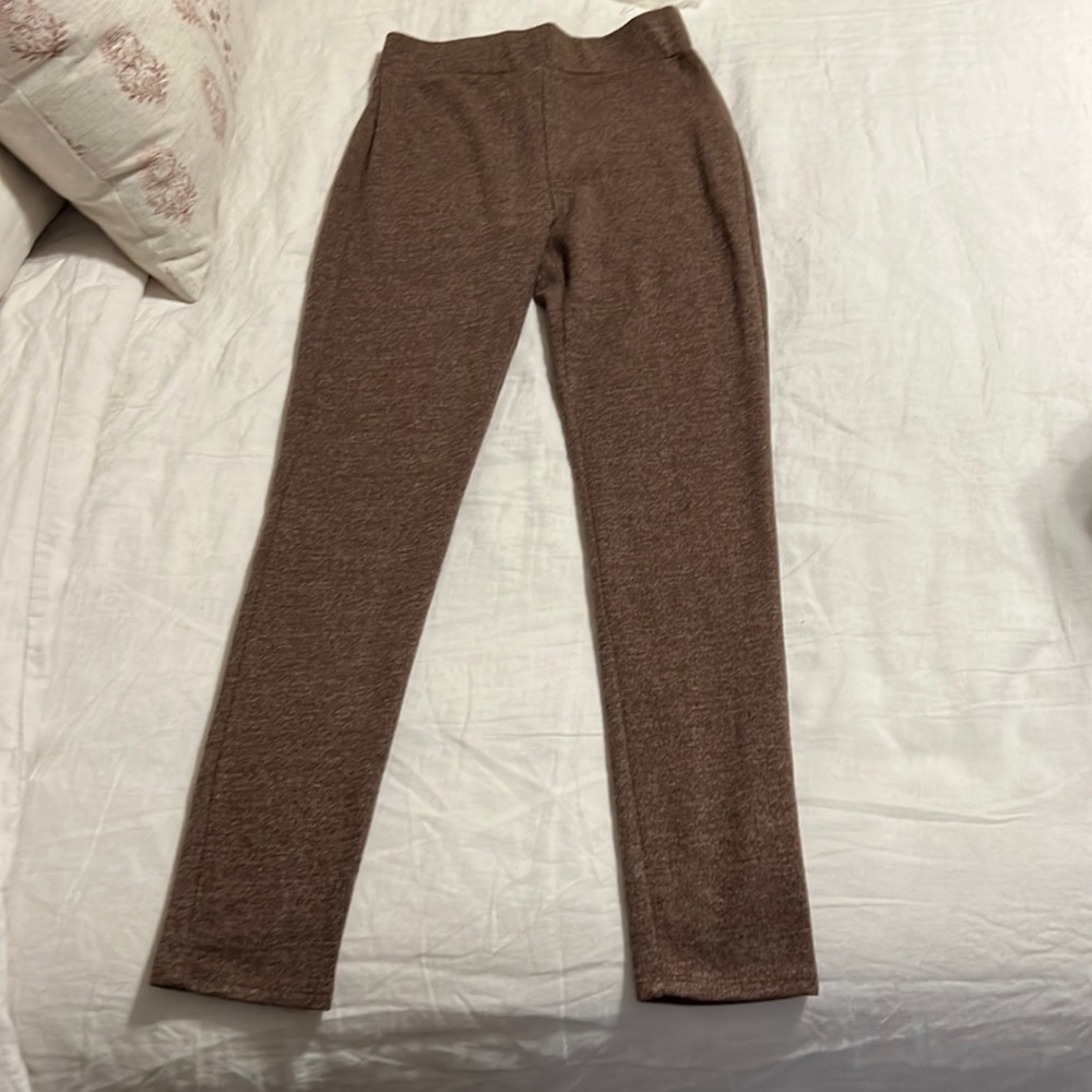 NWT Women’s Knit Leggings
